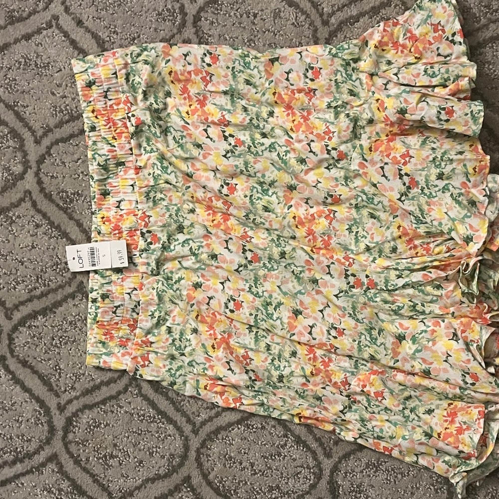 Floral flowy mid skirt